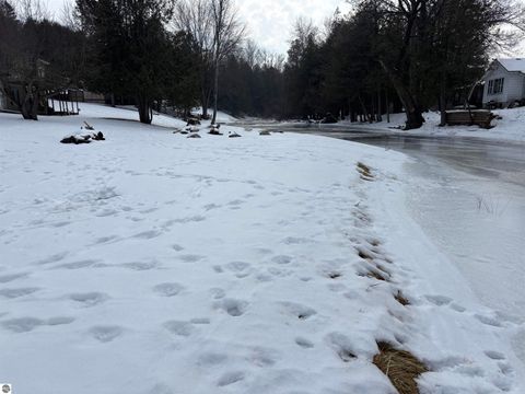 Tiny photo for 4921 Carpenter Road, Tawas City, MI 48763 (MLS # 1942387)