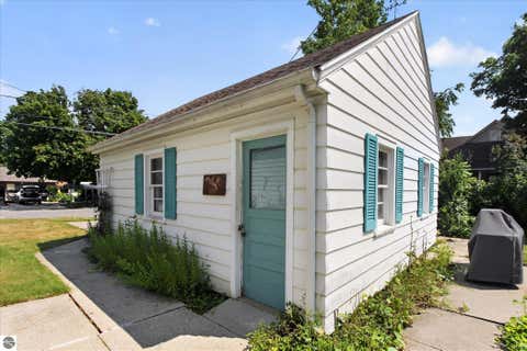 Tiny photo for 418 N Mercantile Street, Carson City, MI 48811 (MLS # 1948961)