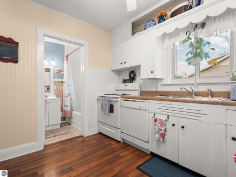 Tiny photo for 123 Powers Street, Cadillac, MI 49601 (MLS # 1950284)