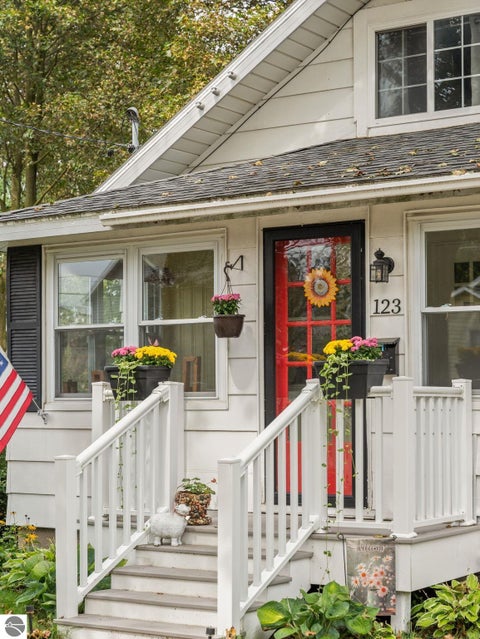 Tiny photo for 123 Powers Street, Cadillac, MI 49601 (MLS # 1950284)
