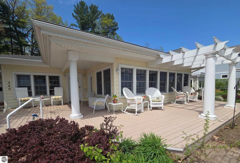 Tiny photo for 340 S East Bay Boulevard, Traverse City, MI 49686 (MLS # 1945753)