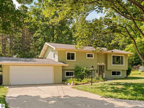 Tiny photo for 10970 E M-55, Cadillac, MI 49601 (MLS # 1949424)
