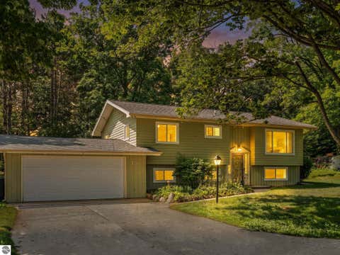 Tiny photo for 10970 E M-55, Cadillac, MI 49601 (MLS # 1949424)
