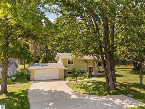 Tiny photo for 10970 E M-55, Cadillac, MI 49601 (MLS # 1949424)