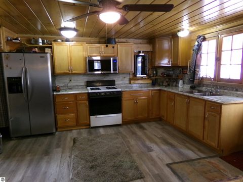 Tiny photo for 992 Lake Street, Harrison, MI 48625 (MLS # 1941767)