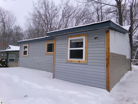 Tiny photo for 992 Lake Street, Harrison, MI 48625 (MLS # 1941767)