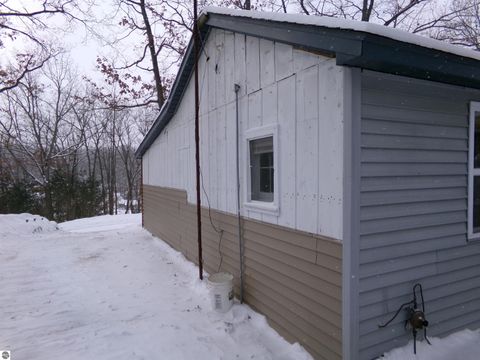 Tiny photo for 992 Lake Street, Harrison, MI 48625 (MLS # 1941767)