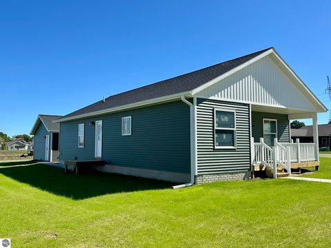 Tiny photo for 1286 Umber Drive #99, Traverse City, MI 49696 (MLS # 1941568)