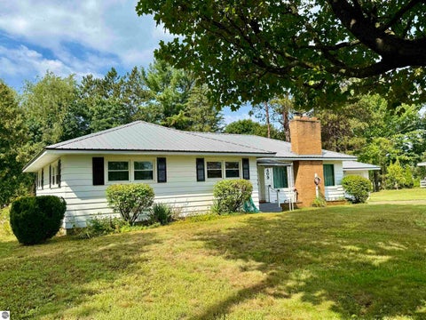 Tiny photo for 409 N Front Street, Lake City, MI 49651 (MLS # 1950043)