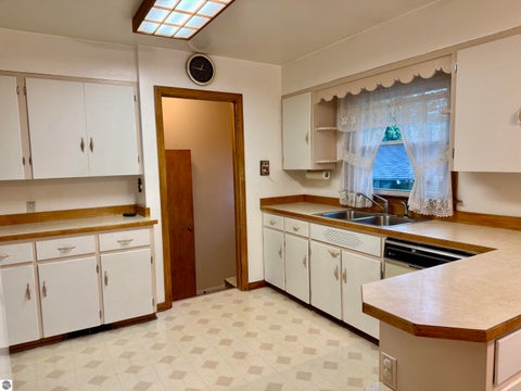 Tiny photo for 409 N Front Street, Lake City, MI 49651 (MLS # 1950043)