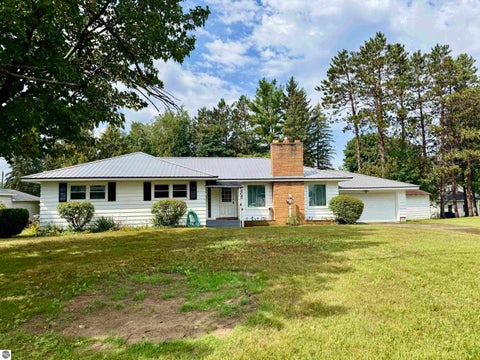 Tiny photo for 409 N Front Street, Lake City, MI 49651 (MLS # 1950043)