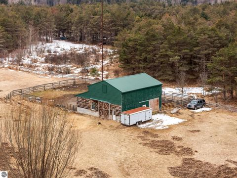 Tiny photo for 6757 19 Mile Road, Marion, MI 49665 (MLS # 1942774)