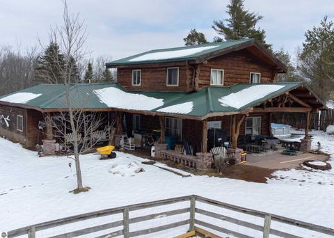 Tiny photo for 6757 19 Mile Road, Marion, MI 49665 (MLS # 1942774)