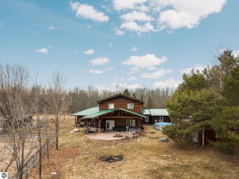 Tiny photo for 6757 19 Mile Road, Marion, MI 49665 (MLS # 1942774)