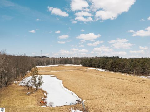 Tiny photo for 6757 19 Mile Road, Marion, MI 49665 (MLS # 1942774)