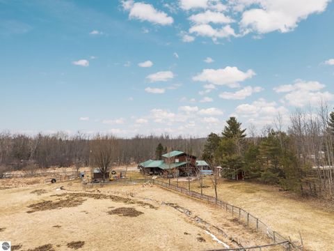 Tiny photo for 6757 19 Mile Road, Marion, MI 49665 (MLS # 1942774)