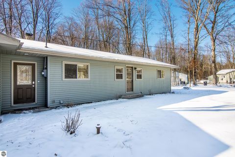 Tiny photo for 4574 Walton Road, Kingsley, MI 49649 (MLS # 1942963)