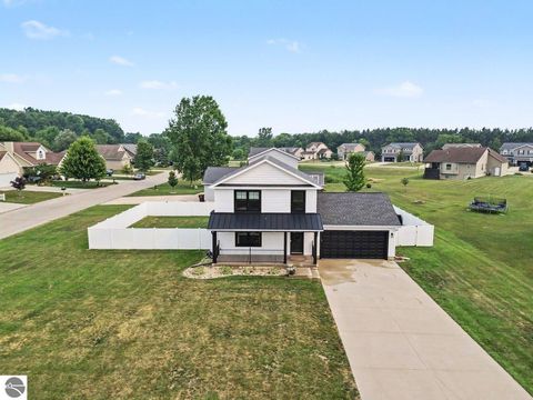 Tiny photo for 5113 Bridle Lane, Mt Pleasant, MI 48858 (MLS # 1948147)
