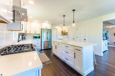 Tiny photo for 2104 Apple Hill Road, Traverse City, MI 49686 (MLS # 1946218)