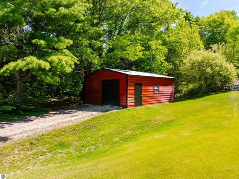 Tiny photo for 2104 Apple Hill Road, Traverse City, MI 49686 (MLS # 1946218)