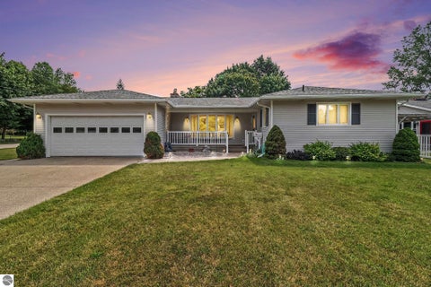 Photo of 557 Broad Avenue, Manistee, MI 49660 (MLS # 1949335)