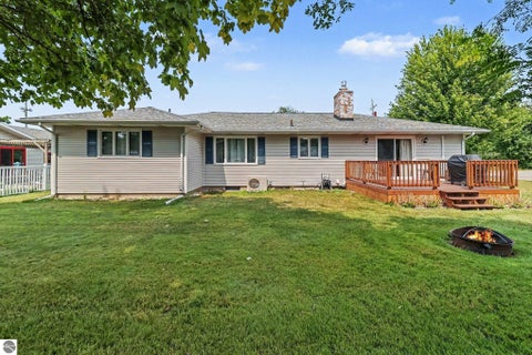 Tiny photo for 557 Broad Avenue, Manistee, MI 49660 (MLS # 1949335)