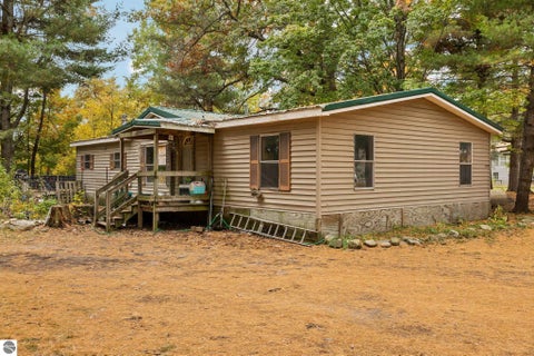 Tiny photo for 504 Cedar Street, Kalkaska, MI 49646 (MLS # 1951808)