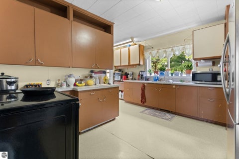 Tiny photo for 9425 W Coleman RD, Lake, MI 48632 (MLS # 1950375)