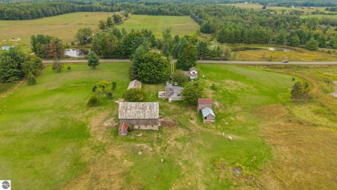 Tiny photo for 9425 W Coleman RD, Lake, MI 48632 (MLS # 1950375)