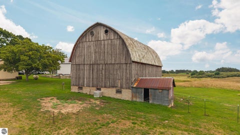 Tiny photo for 9425 W Coleman RD, Lake, MI 48632 (MLS # 1950375)