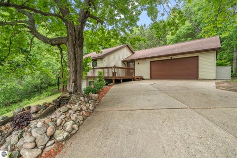 Tiny photo for 804 Arbutus Drive, Cadillac, MI 49601 (MLS # 1946852)