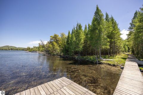 Tiny photo for 220 W Harbor Highway, Maple City, MI 49664 (MLS # 1945861)