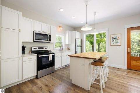 Tiny photo for 220 W Harbor Highway, Maple City, MI 49664 (MLS # 1945861)