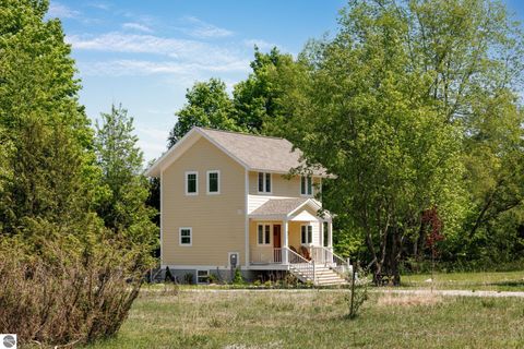 Tiny photo for 220 W Harbor Highway, Maple City, MI 49664 (MLS # 1945861)