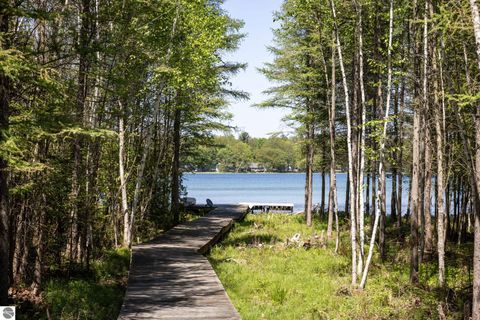 Tiny photo for 220 W Harbor Highway, Maple City, MI 49664 (MLS # 1945861)