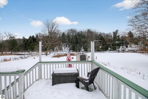Tiny photo for 740 N Rolland Road, Weidman, MI 48893 (MLS # 1941313)