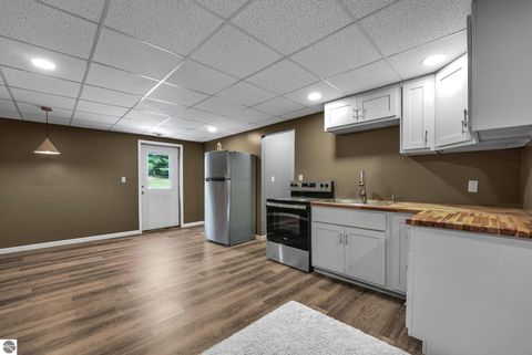 Tiny photo for 3235 Princeton Court, Traverse City, MI 49684 (MLS # 1947188)