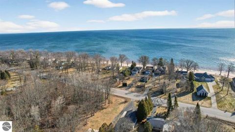 Tiny photo for 1647 N Huron Road, Tawas City, MI 48763 (MLS # 1942337)