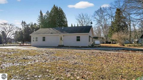 Tiny photo for 1647 N Huron Road, Tawas City, MI 48763 (MLS # 1942337)