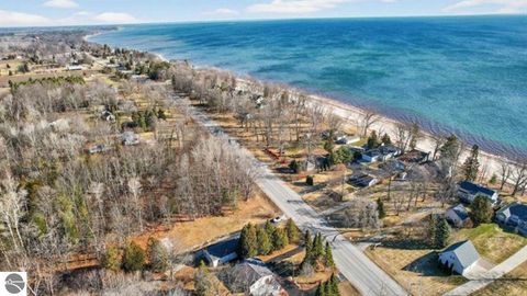 Tiny photo for 1647 N Huron Road, Tawas City, MI 48763 (MLS # 1942337)