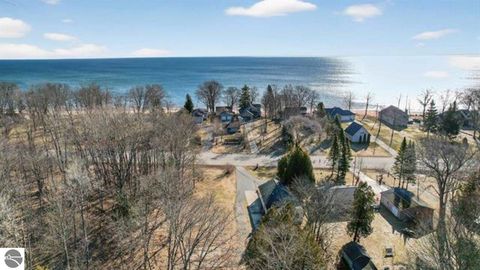 Tiny photo for 1647 N Huron Road, Tawas City, MI 48763 (MLS # 1942337)