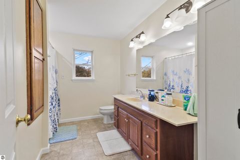 Tiny photo for 9901 S 41 Road, Cadillac, MI 49601 (MLS # 1945142)