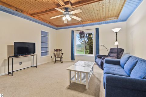 Tiny photo for 9901 S 41 Road, Cadillac, MI 49601 (MLS # 1945142)