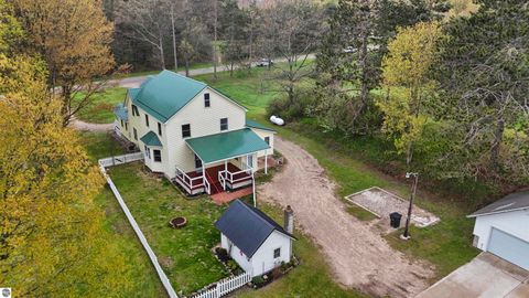 Tiny photo for 9901 S 41 Road, Cadillac, MI 49601 (MLS # 1945142)