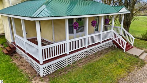 Tiny photo for 9901 S 41 Road, Cadillac, MI 49601 (MLS # 1945142)