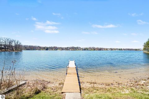 Tiny photo for 1360 Hillcrest Street, Harrison, MI 48625 (MLS # 1944267)