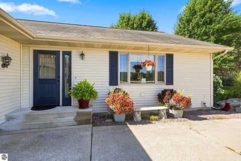 Tiny photo for 7220 S Jamie Drive, McBain, MI 49657 (MLS # 1949989)