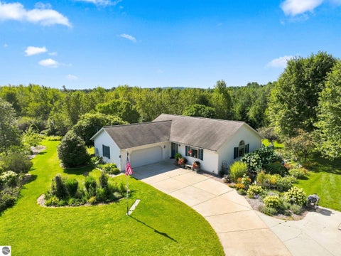 Tiny photo for 7220 S Jamie Drive, McBain, MI 49657 (MLS # 1949989)