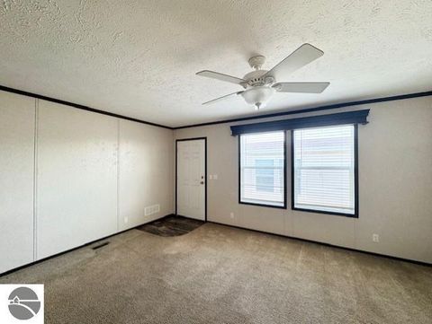 Tiny photo for 1014 Union, Mt Pleasant, MI 48858 (MLS # 1944337)