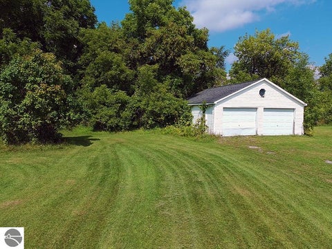Tiny photo for 208 Garfield Street, Prescott, MI 48756 (MLS # 1950122)
